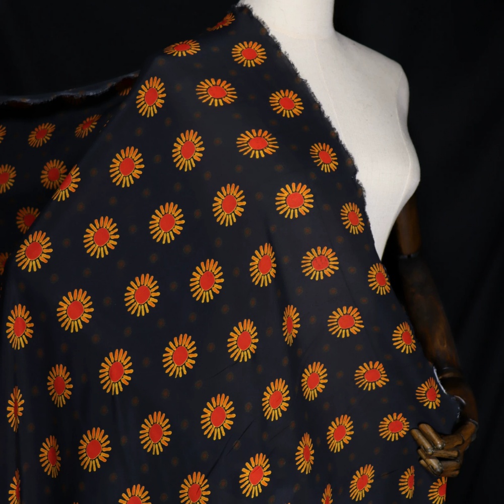 Sun Floral Small Dots Print Re - Good Floral & Wedding Decor Supply Photos ulasan dan harga